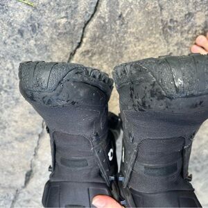 On Cloud Boots size 10